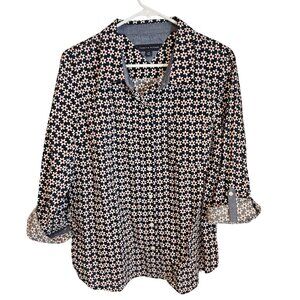 Tommy Hilfiger Woman Size L Button Up Shirt Floral Print Roll Tab  Sleeve Preppy